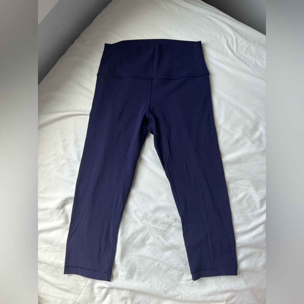 Lululemon Align Crop 19” in Aeon, size 8